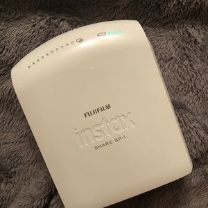 FujiFilm Instax Share SP-1